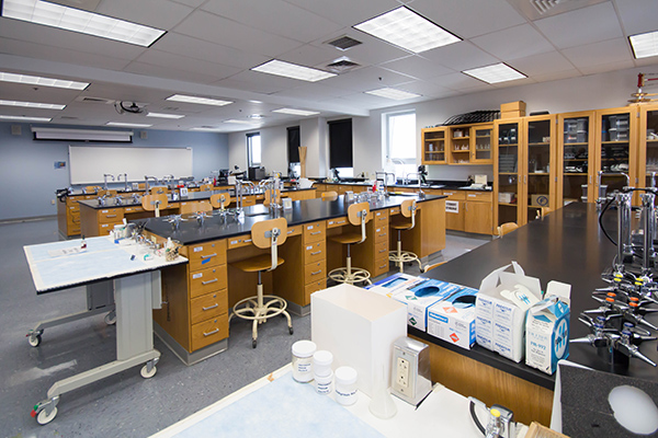 SMART Chemistry Lab (313)